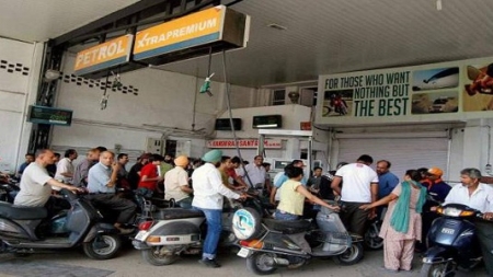 Marginal Cut in Petrol, Diesel Prices for the third consecutive day