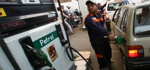 Overall reduction of one rupee in petrol prices in 10 days
