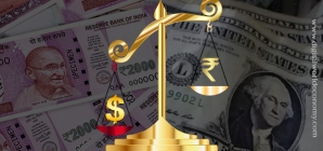 Historical Downfall in Rupee Against Dollar; Touches 72 Mark for the First Time