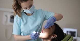 What To Look For When Hiring A Dentist? 