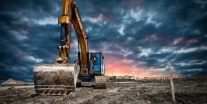 Selecting The Right Equipment Rental Services | The Tips To Help You!